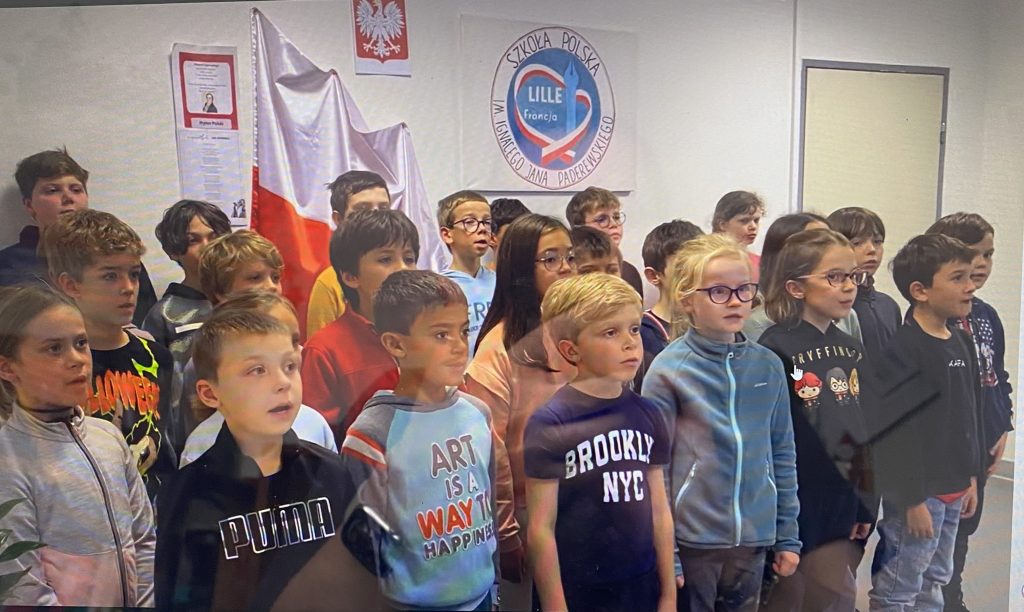 „Szkoła do Hymnu”- udział w  akcji