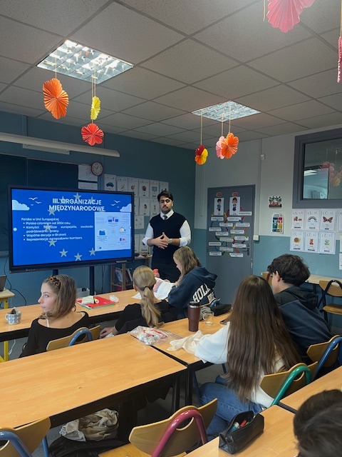 Jak zorganizowana jest Polska?